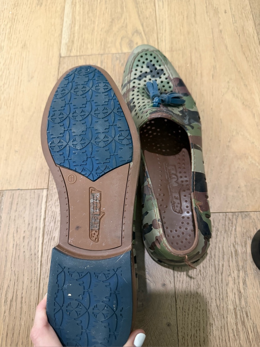 Floafers Men's Camouflage Tassel Loafers in Green